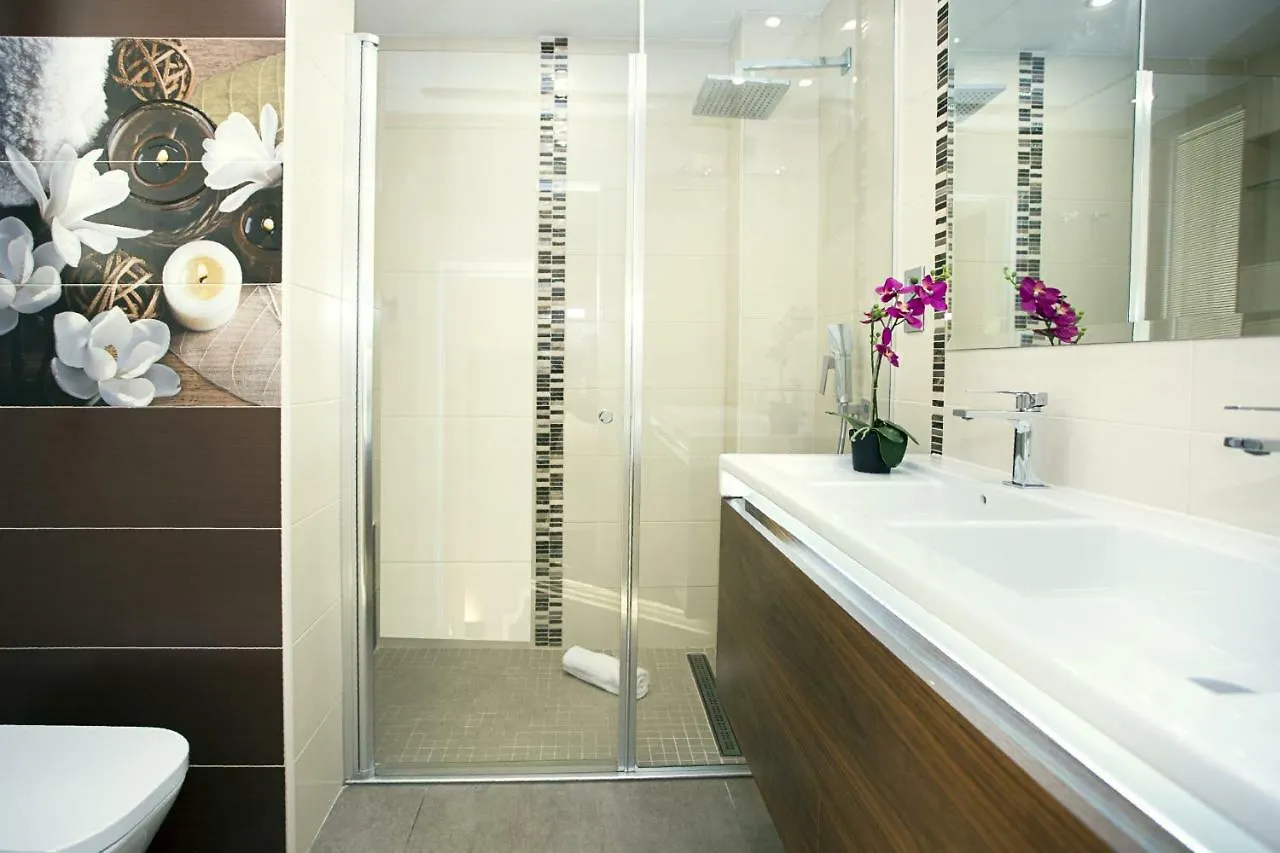 Monko - La Nogalera, Luxury & Comfort Torremolinos Spanien